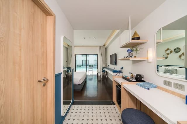 크람 파타야 리조트-디럭스 풀 뷰 킹(조식 포함 객실)-6