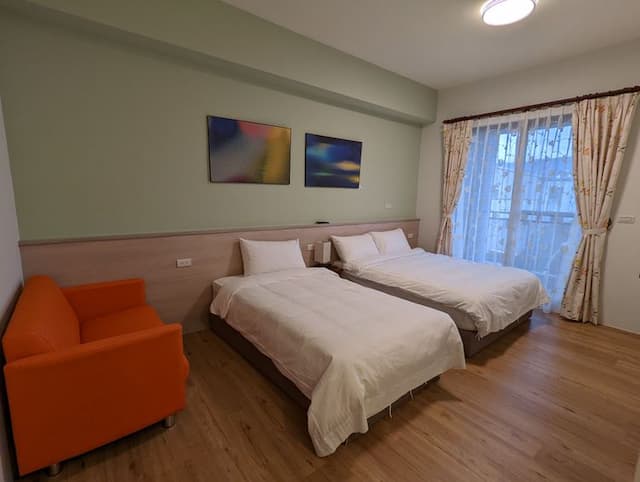 三人房 - 1 單人床, 1標準雙人床