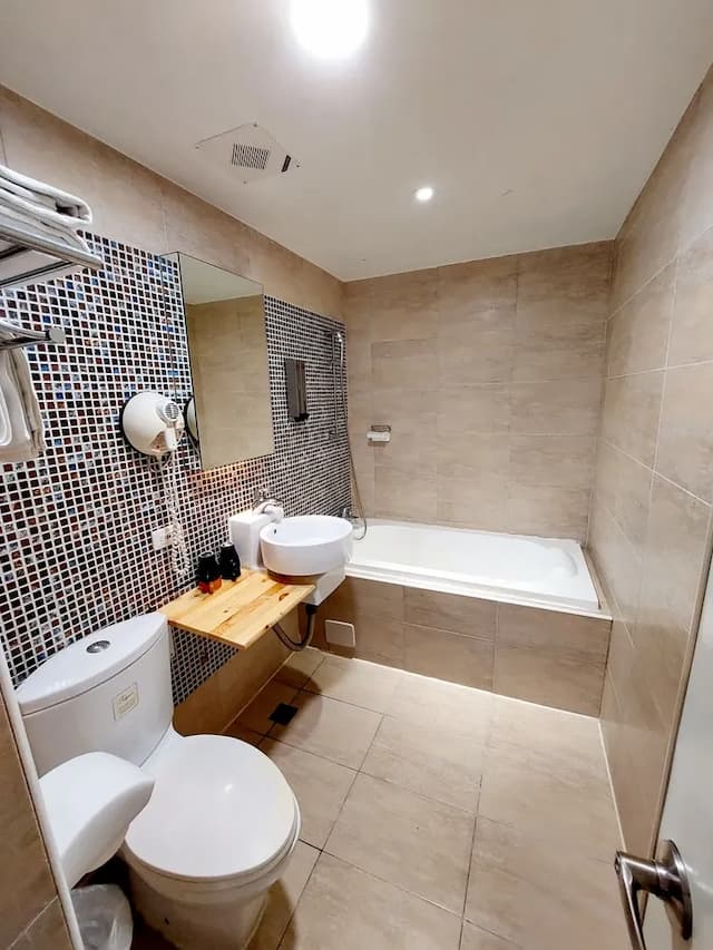 日光河堤時尚旅店｜近高雄音樂中心-家庭親子房(兩大床)-6