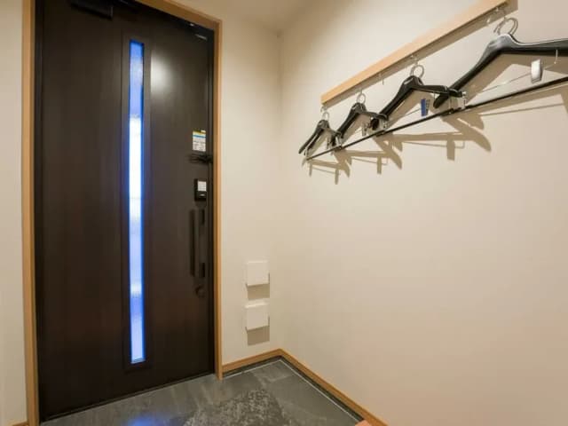 【スタンダードルーム】玄関・ハンガーフック