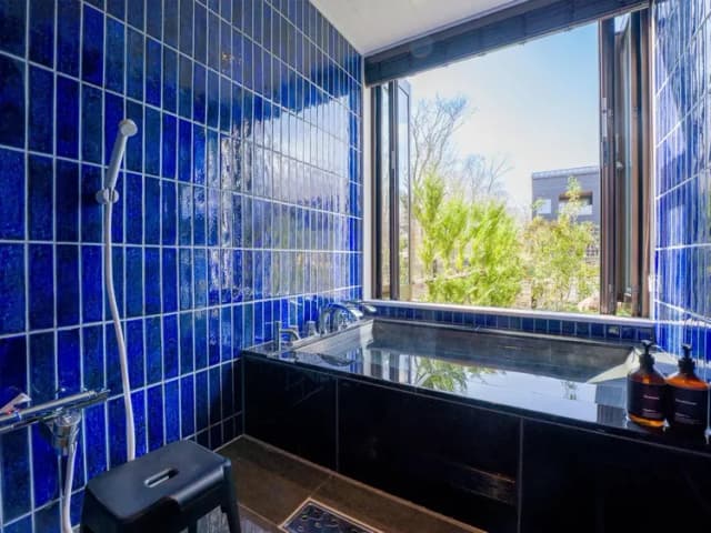 【ペット可・一棟貸ヴィラ】バスルーム全景