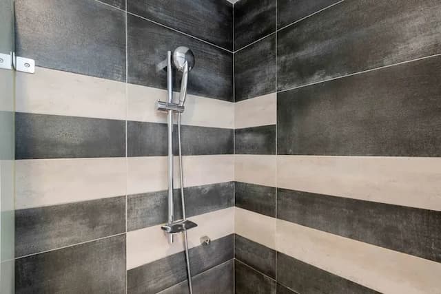 雀客旅館台中自由-雀躍雙人客房(無窗)-11