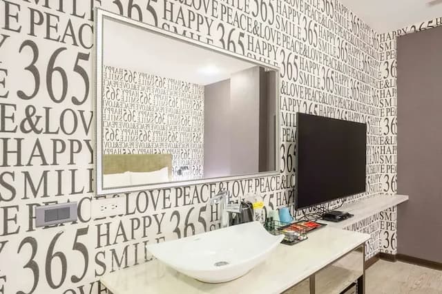 雀客旅館台中自由-雀躍雙人客房(無窗)-5