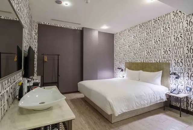 雀客旅館台中自由-雀躍雙人客房(無窗)-3