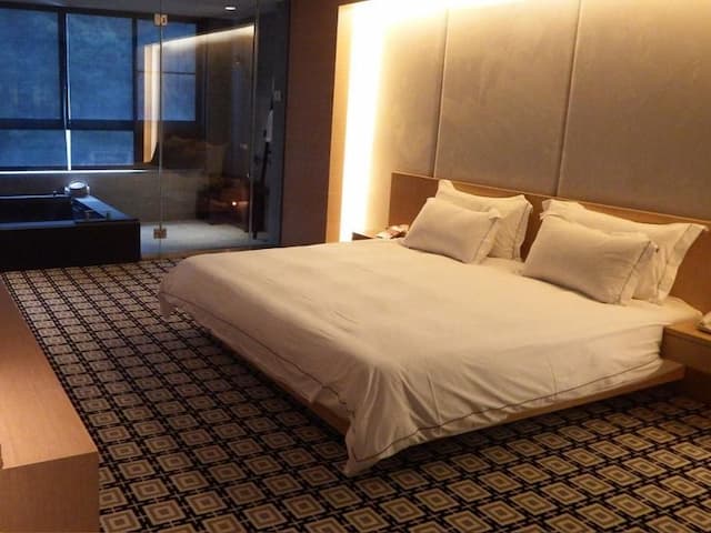 Wulai Pause Landis Resort-River View Deluxe King-2