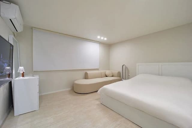 拉拉樂園 | 5分鐘到弘大入口站 近延央公園 弘大商圈-201-2