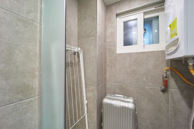 拉拉樂園 | 5分鐘到弘大入口站 近延央公園 弘大商圈-201-11