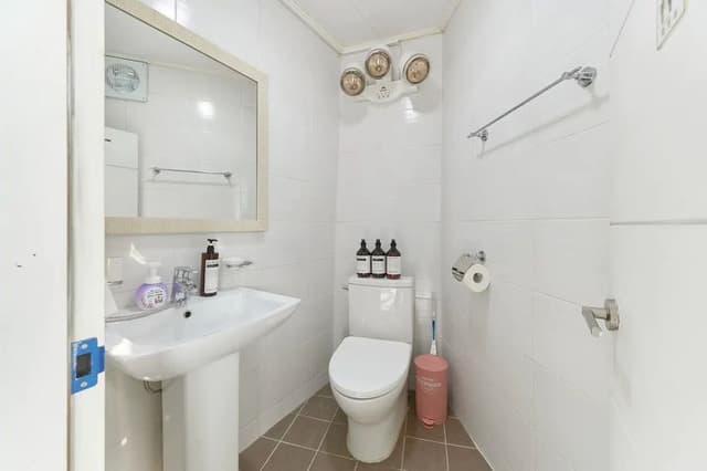 韓佳旅居 | 3分鐘到弘大入口站 近京義線書街 延央公園-6-13人入住-15