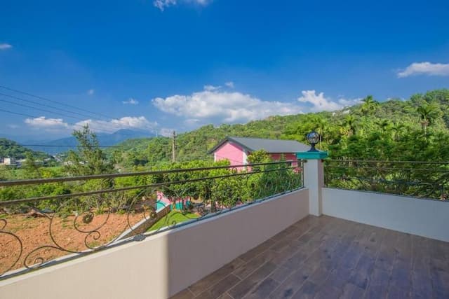 Childlike Garden Nantou Puli B&B-Blue Ocean Quadruple Room-4