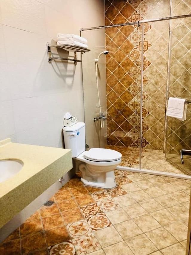 Childlike Garden Nantou Puli B&B-African Sunset Quadruple Room-7