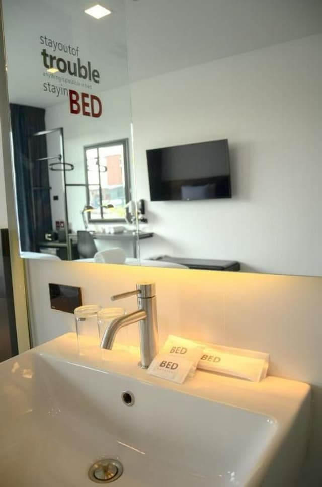 BED Chiangmai Gate Hotel - Adults Only【SHA】-Standard Twin Room (Adult Only), 2 Twin Beds-6