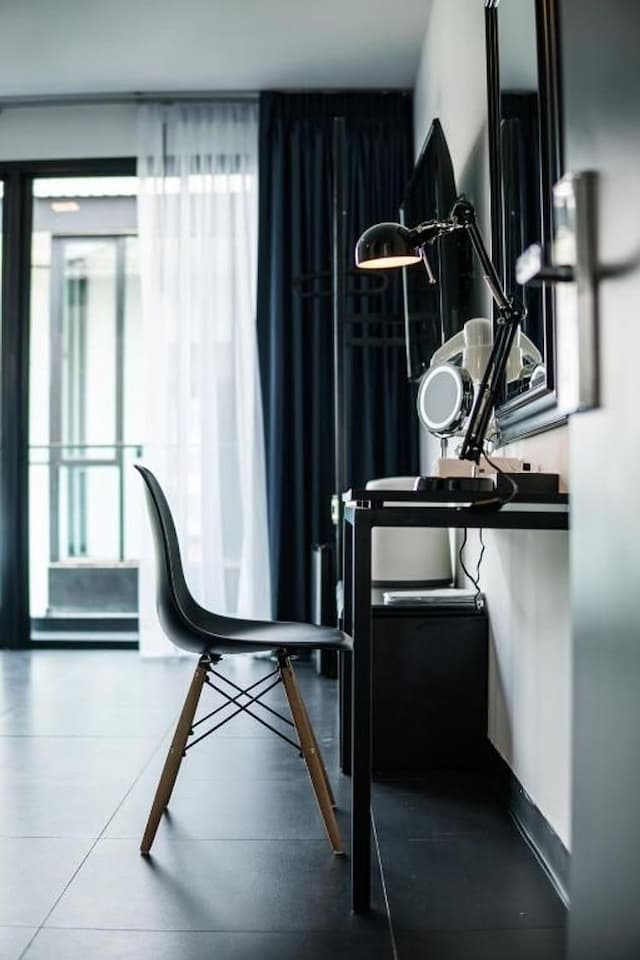 BED Chiangmai Gate Hotel - Adults Only【SHA】-Superior Double Room (Adult Only), 1 King Bed-5