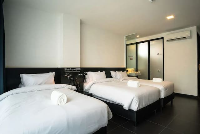 BED Chiangmai Gate Hotel - Adults Only【SHA】-Standard Triple Room (Adult Only), 3 Twin Beds-3