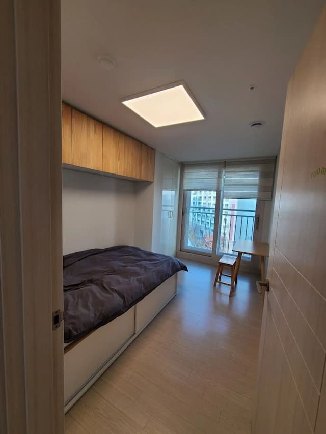 Hyunhee House-지양산아래 조용하고 깨끗한 아파트 25평 방3 화장실 2-4