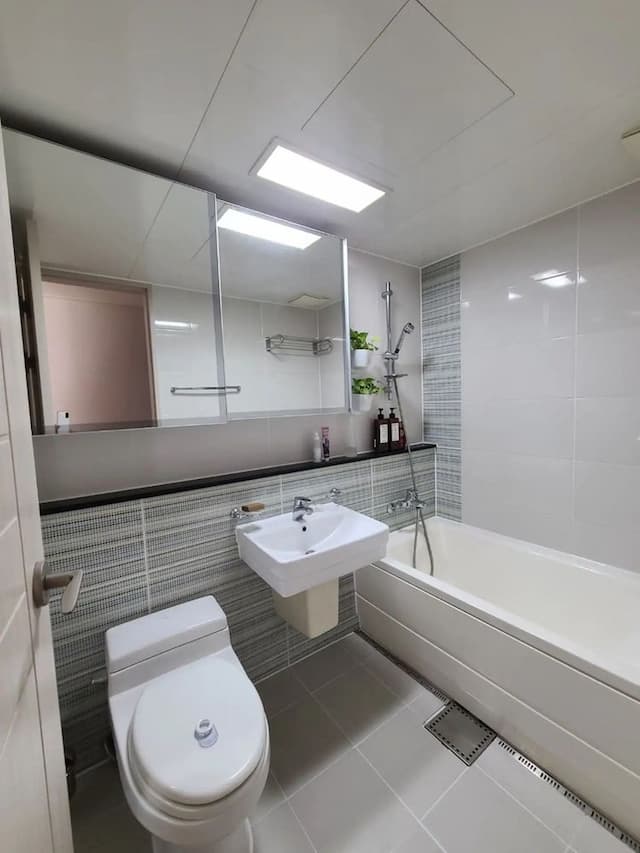 Hyunhee House-지양산아래 조용하고 깨끗한 아파트 25평 방3 화장실 2-8