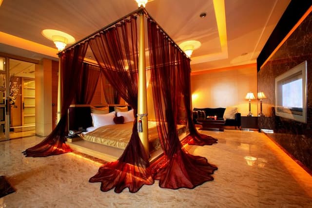 Lake Mountain View Inn-Luxury Double Room - Attached Garage-7