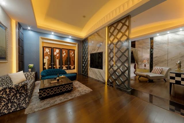 Lake Mountain View Inn-Luxury Double Room - Attached Garage-2