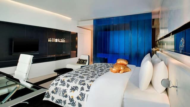 W Bangkok【SHA Extra Plus+】-Wonderful, Guest room, 1 King, City view-1