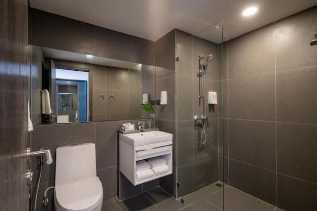 Travelodge Phuket Town-Friends and Family Triple(Room with Breakfast)-6