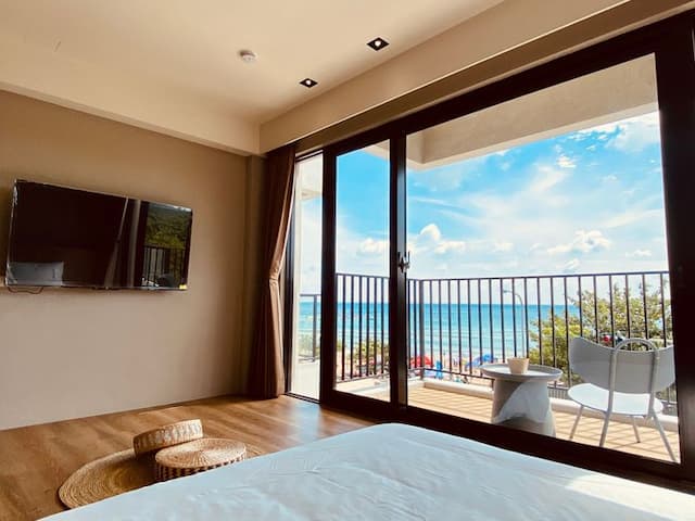 True Hub Inn-Sea View Double Room_Bathtub Balcony-2