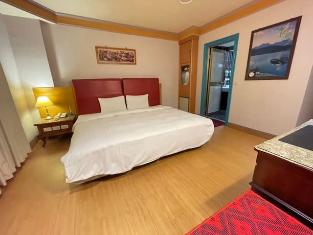 高雄文賓大飯店-駁二館-標準雙人房(加大床)-3