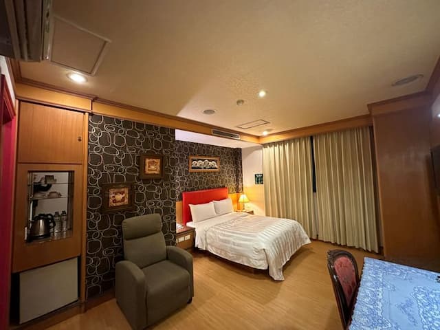 高雄文賓大飯店-駁二館-車庫雙人房-6