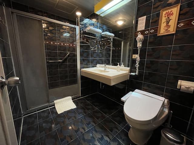 高雄文賓大飯店-駁二館-行政雙人套房-6