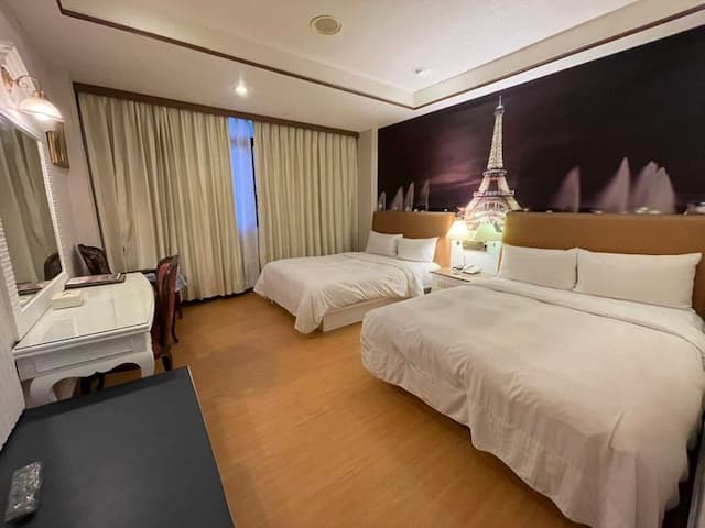 高雄文賓大飯店-駁二館-標準四人房-5