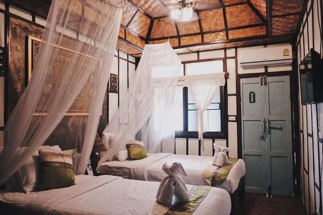 Buri Gallery House & Resort-Deluxe Room-4