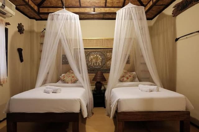 Buri Gallery House & Resort-Deluxe Room-1