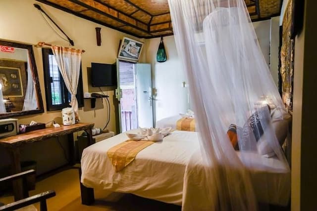 Buri Gallery House & Resort-Deluxe Room-3