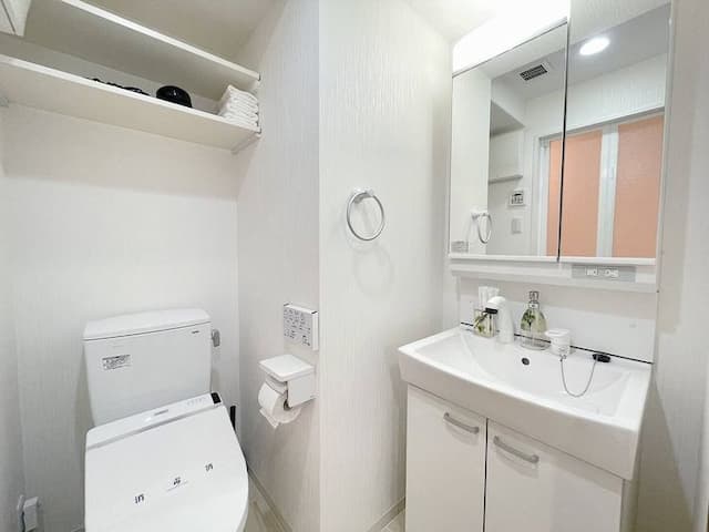 DRY:Near Dotonbori, Nipponbashi & Namba station-Sale! 9 minutes on foot from Dotonbori, within walking distance from Nippombashi Station and Namba Station/DRY-A-9