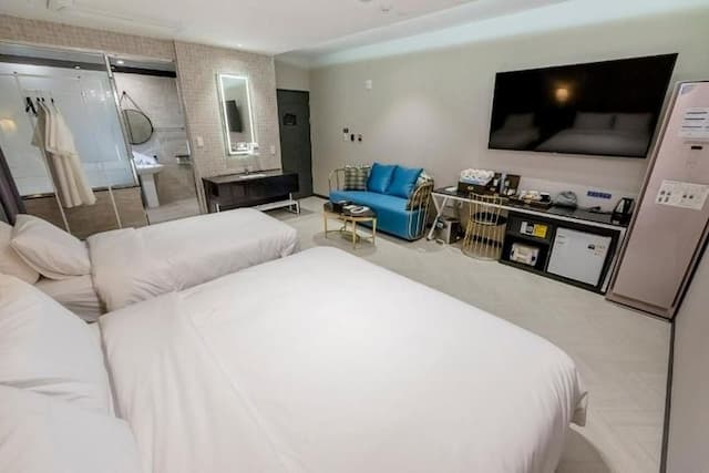 Busan Air Sky Hotel-Twin bed room-4
