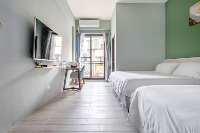 Green house sleep to B&B-Quadruple Room with Balcony｜A201, A301, B201, B301-3