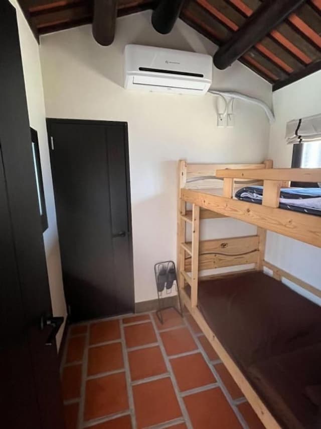 ブルー マウンテン イン-専用バスルーム付き二段ベッド-1