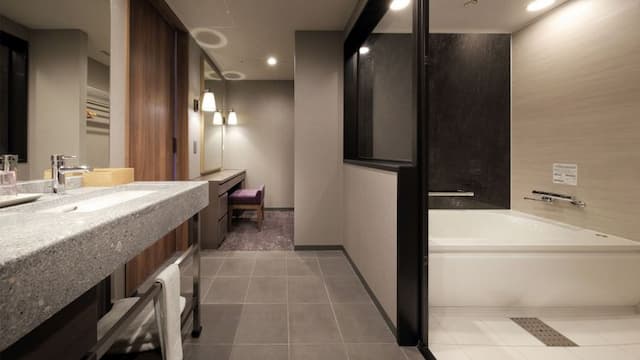 〇Grand Deluxe Twin Bathroom