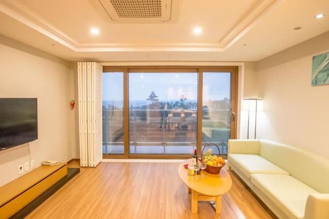 Jeju Marevo Resort-Royal Suite-2