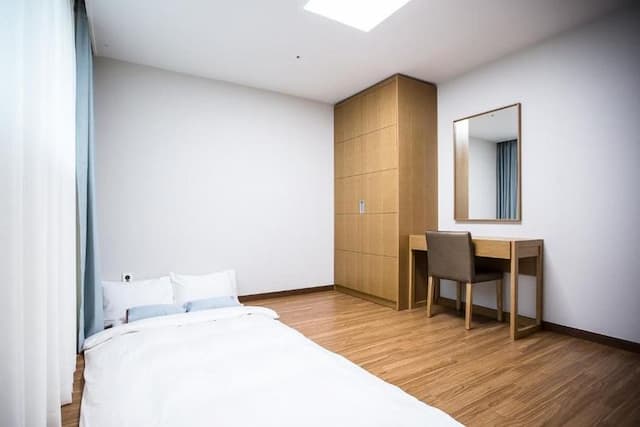 Jeju Marevo Resort-Royal Suite-5