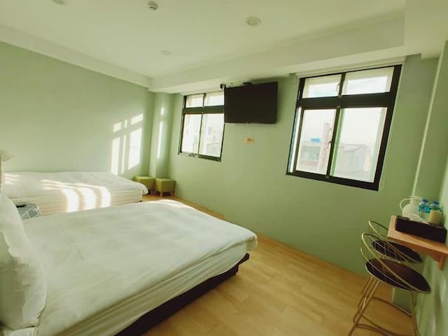 M house旅宿-300標準四人房-3