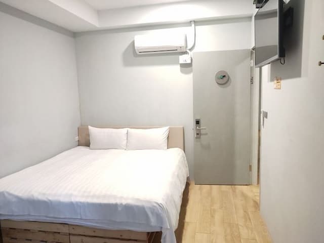 M house旅宿-330 標準雙人房-1