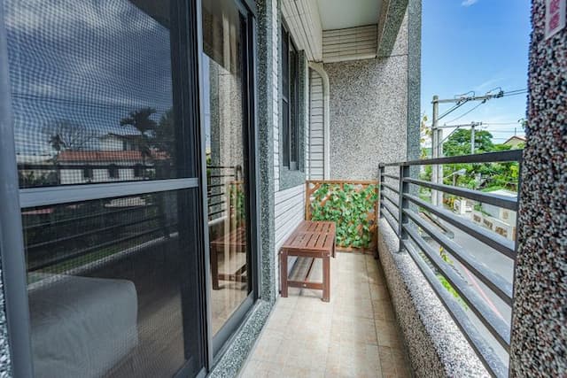 花蓮和束町民宿-花蓮和束町《上田》-鄉村景陽台雙床雙人房-7