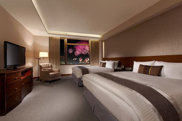 台中港酒店 l  三井Outlet開車8分鐘-尊榮套房-含早餐-2