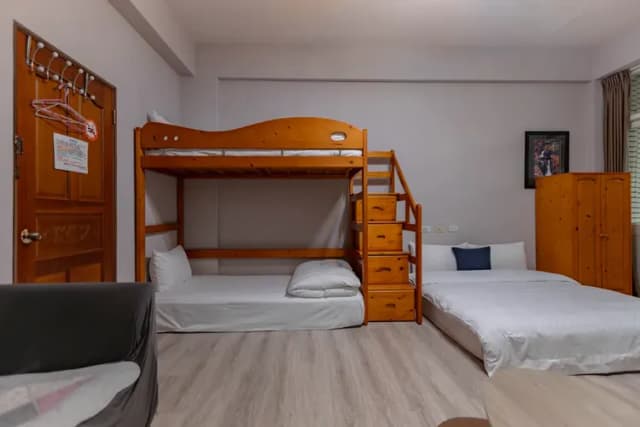 Yefeng Fashion B&B-Entire House｜6-18 people-6