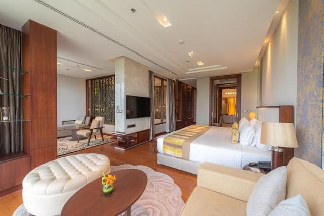 Summit Windmill Golf Residence (SHA Extra Plus)-Duplex President Suite (Room only)-4