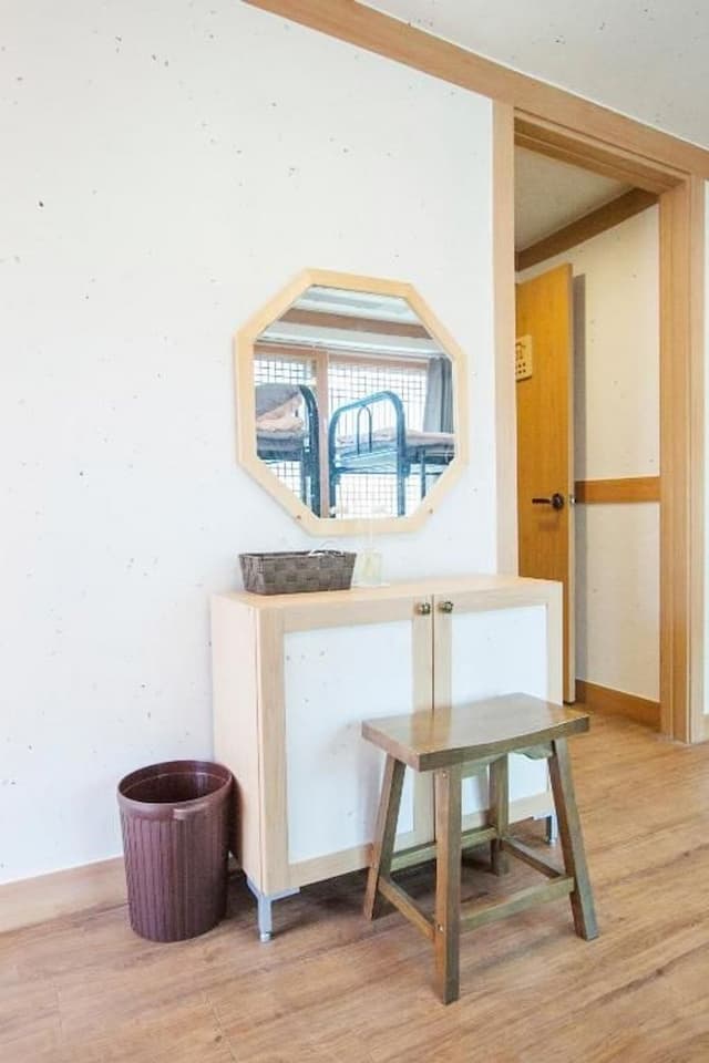 Cocoa Guesthouse-Family room with private shower-2