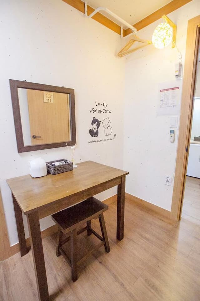 Cocoa Guesthouse-Quadruple Room-5