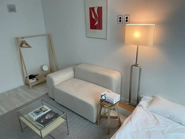 Stay Here-StayHere (B-1) [Gwangan] Gwangalli Beach 5 minutes away [Beam Projector]-3