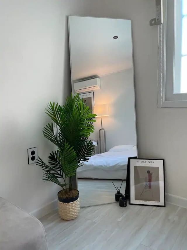 Stay Here-StayHere (B-7) [Gwangan] 5 minutes from Gwangalli Beach [Beam Projector]-5