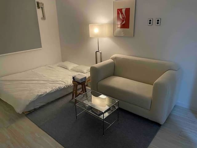 Stay Here-StayHere (C-6) [Gwangan] 5 minutes from Gwangalli Beach [Beam Projector]-3