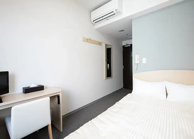 semi double room